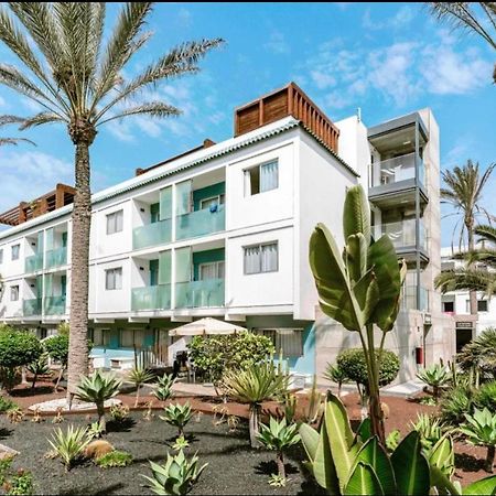 Bristol Sunset Beach Private Apartment คอร์ราเลโฮ ภายนอก รูปภาพ
